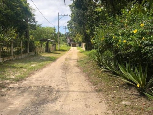 Chácara No Litoral Com 3 Dormitórios Em Itanhaém/sp 6641-pc