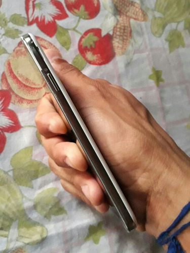Galaxy S4 16gb 2gb Ram Muito Bem Conservado. Relíquia