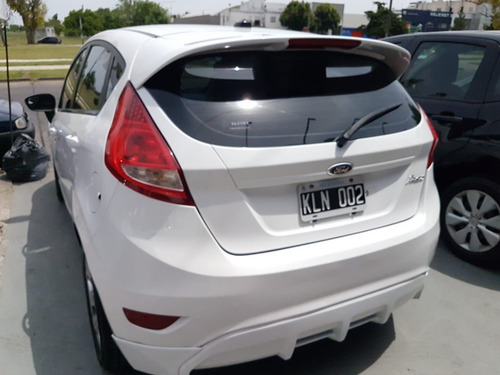 Ford Fiesta Kinetic Design 1.6 Titanium Cingolani