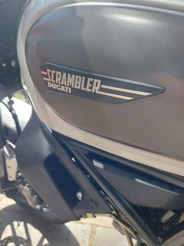 Imagen 10 de 17 de Ducati Scrambler Icon 800cc Año 2018. 850 Km. San Isidro