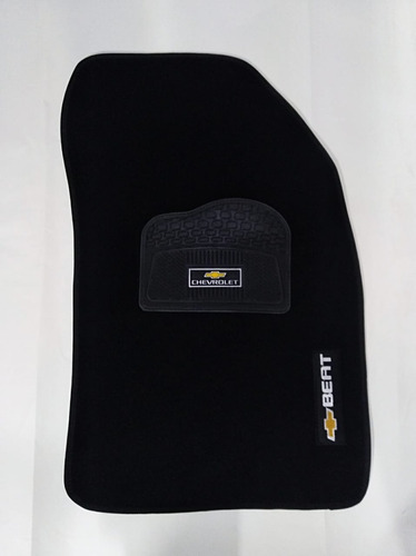 Tapetes Para Chevrolet Beat En Alfombra