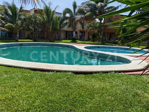 Casa En Venta (condominio), Puerto Esmeralda, Coatzacoalcos, Ver.