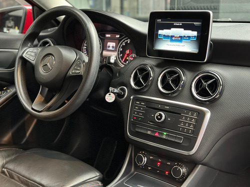 Mercedes-Benz Clase A A 180 CGI 1.6 LT TA