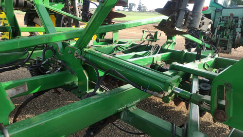 Imagen 15 de 19 de Finalizador John Deere 2310 #20386