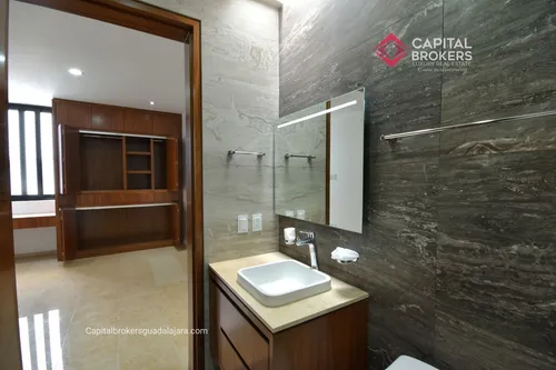 Casa Nueva En Coto Solares En Venta