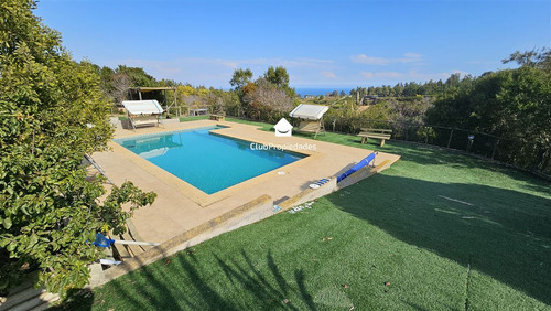 Se Vende Terreno Con Cabañas En Comuna De Algarrobo