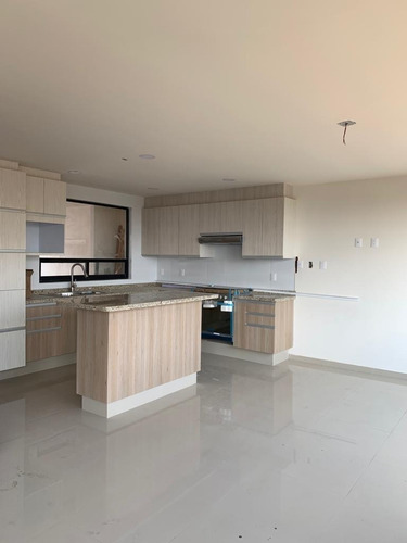 Imagen 3 de 21 de Venta De Casa En Aqua 2