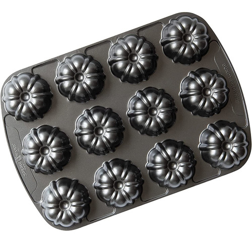 Nordicware Bundt Brownie Pan