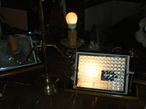Antiguo Aplique Retro Vintage Movible Y Con Toma Corriente