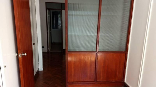 Imagen 14 de 22 de Oficina De 50m2 - Dos Despachos - Recepcion - Kitchenette Separada - Baño Completo