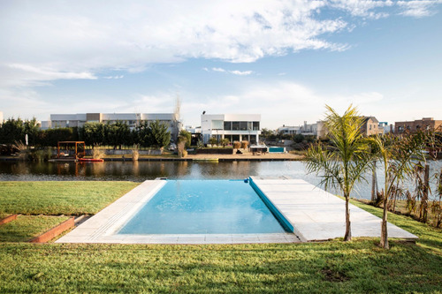 Piscinas De Hormigon En Zona Norte Hechas A Medida