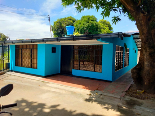 Casa En Venta En Neiva Las Catleyas. Cod 110506