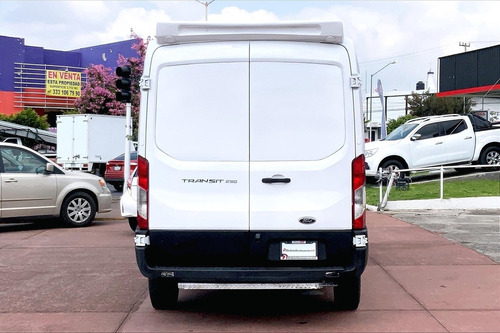 Imagen 4 de 25 de Ford Transit 4 Pts Van Mediana, 37l, Ta