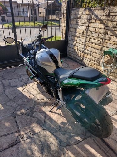 Imagen 8 de 15 de Benelli 302 R