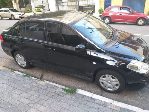 Renault Logan 1.6 16v Privilège Hi-flex 4p