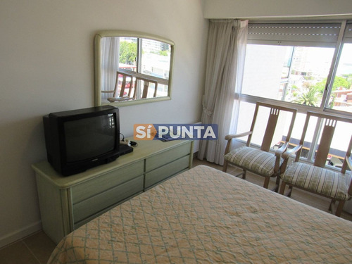 Imagen 13 de 26 de Apartamento En Punta Del Este, Brava