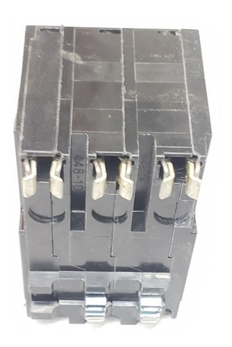 Squared Interruptor Automático Qo390