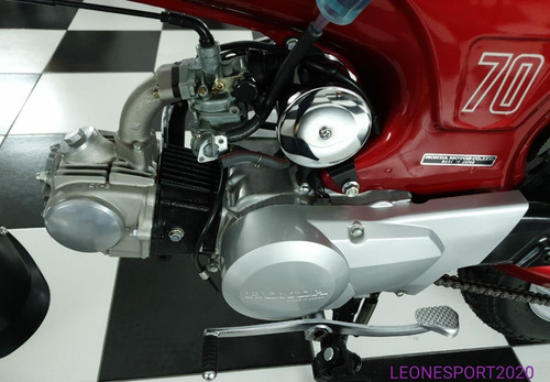 Honda Dax St 70