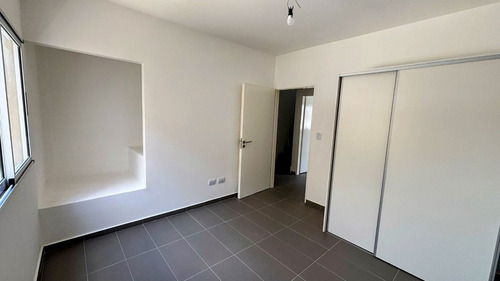Venta Ph - 4 Amb A Estrenar Patio Y Jardín