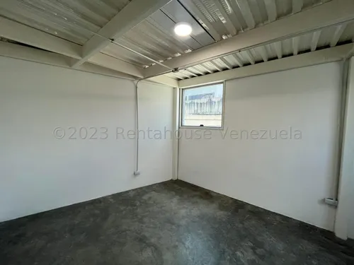 Local En Venta El Rosal Abm