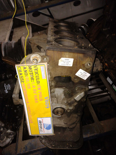 Imagem 2 de 3 de Bloco Do Motor Polo Golf 00 A 05 1.6 8v Gas Para Retífica