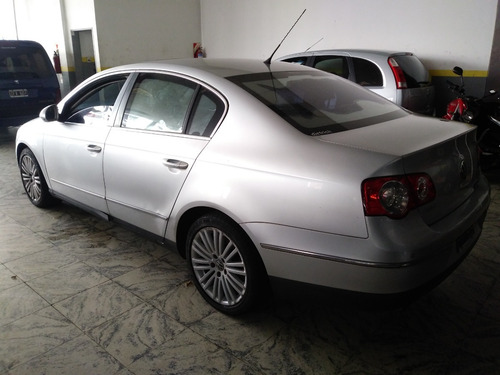 Imagen 6 de 8 de Volkswagen Passat 3.2 V6 Highline 4 Motion Dsg 2009