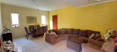 Imagem 4 de 6 de Venda De Casas / Padrão Na Cidade De Araraquara 11241