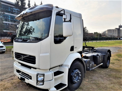 Volvo Vm310 4x2 Tractor