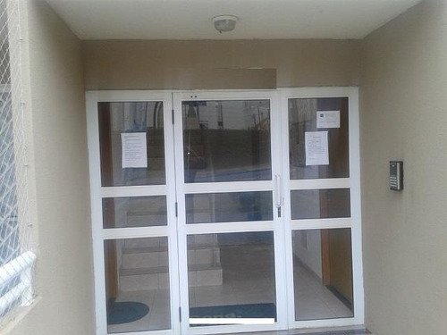 Imagem 4 de 26 de O Mais Bonito Apartamento 2 Dormts. Com Sacada Fechada C Vidro, Linda Vista Ótimo Local! - Ap0763