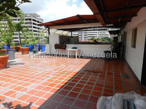 Ms: 25-24351 Vendemos Edificio De 5 Pisos En Sarria, Municipio Libertador. A=2.808m2, 3b, 9p.