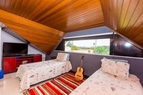 Casa À Venda Na Rua Harry Delmonte Janz, Mossunguê, Curitiba - Pr - Liv-12367