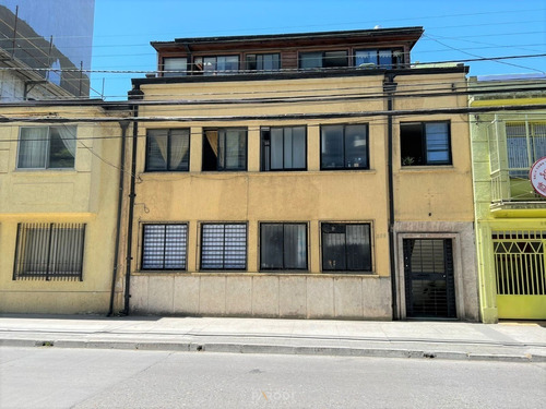 Salas 228, Concepción Centro