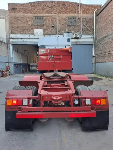 Camión 6x2 Iveco Eurotech E37t