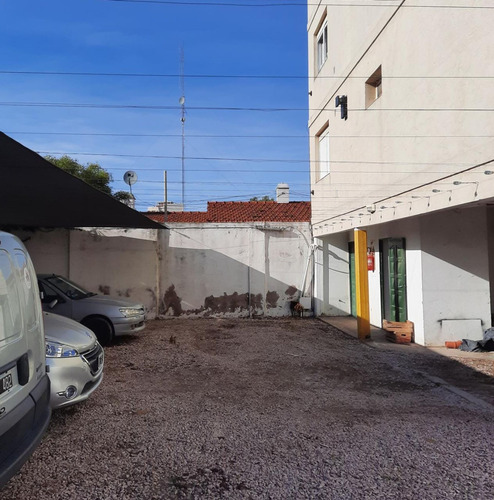 Cochera En Barrio Universitario , Bajas Expensas