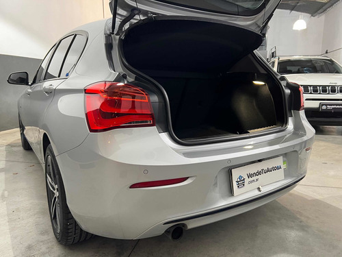 Imagen 8 de 13 de Bmw Serie 1 2018 1.5 118i Sport Line 136cv