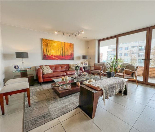 Elegante Dúplex Con Jacuzzi Y Quincho Propio En Las Condes