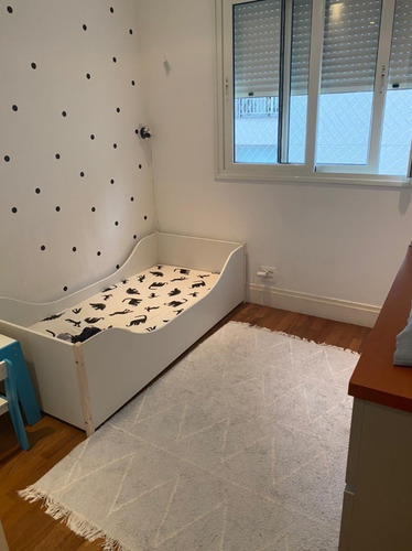Apartamento À Venda Na Rua Benedito Lapin, Itaim Bibi, São Paulo - Sp - Liv-12090