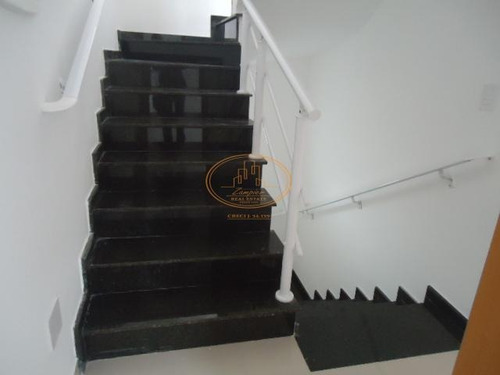 Imagem 8 de 24 de Casa Com 3 Dormitório(s) Localizado(a) No Bairro Marapé Em Santos / Santos - 5764