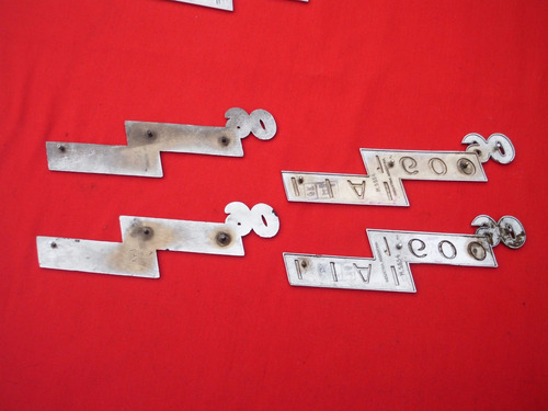 Insignias Fiat 1600 90