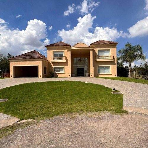 Casa En La Concepción De Luján