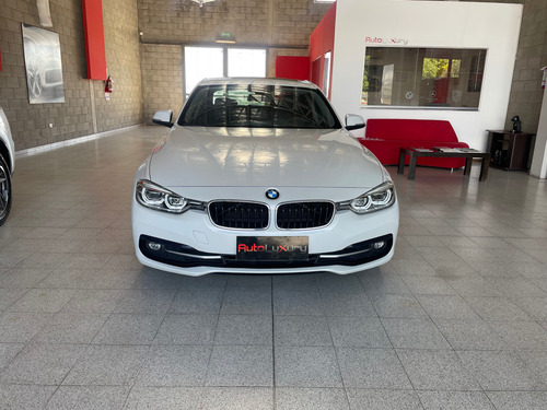 BMW Serie 3 2.0 320i Sedan Sportline