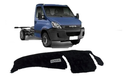 Capa Pelucia Chinil Painel C/logo Iveco Daily Ate 2013