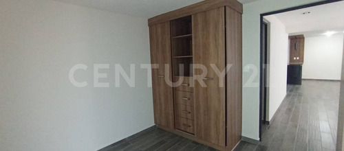 Departamento En Venta, Calzada De Tlalpan, Portales Sur, Benito Juárez, Cdmx.