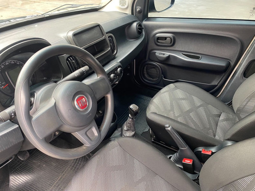 Imagem 8 de 8 de Fiat Mobi Easy On 1.0 Branco 2017