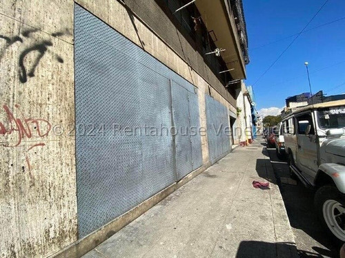 Jg Cod Flex 24-18709 Se Alquila Espacioso Local Comercial Pie De Calle En Puente Hierro Negociable