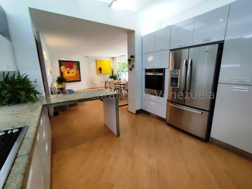 Imagen 4 de 19 de Townhouse En Venta Mls #22-23034 - Laura Colarusso