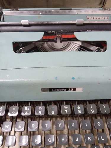 Máquina De Escribir Olivetti