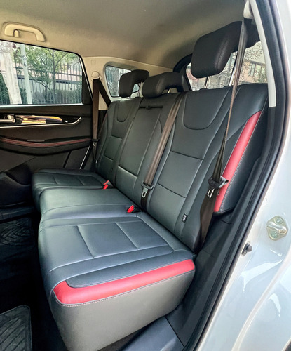 Dongfeng T5 1.6 EURO 4X2 MT 5P