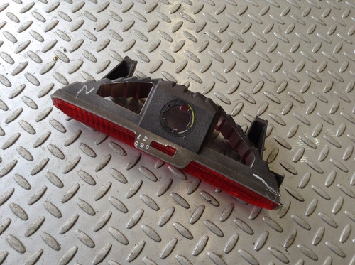Luz Tercer Stop Freno Toyota Corolla Mod 03-08 Original