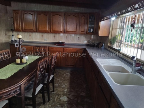 Imagen 9 de 30 de Casa En Alquiler Colinas De Los Chaguaramos 23-18517 Katy